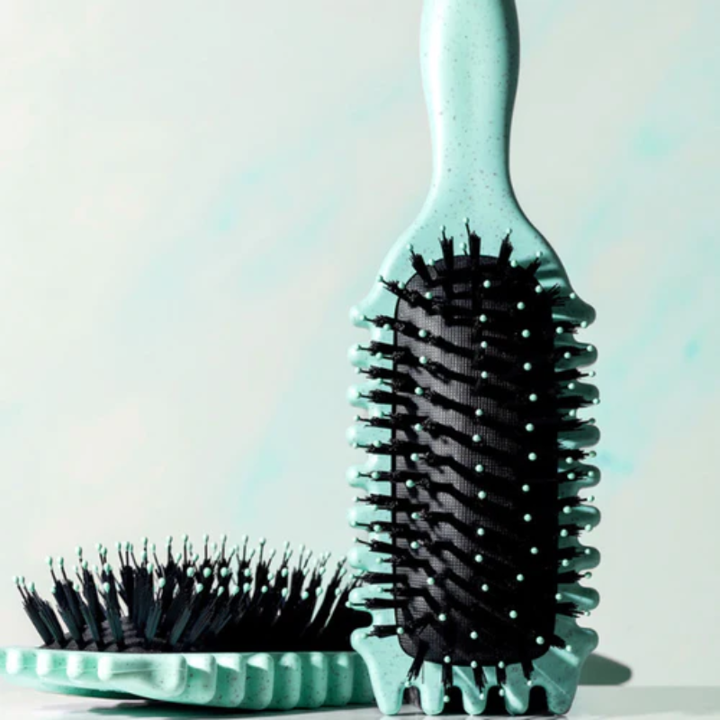 Curl Essence Brush